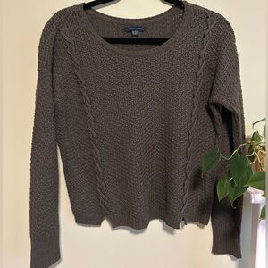 Women's cable knit sweater